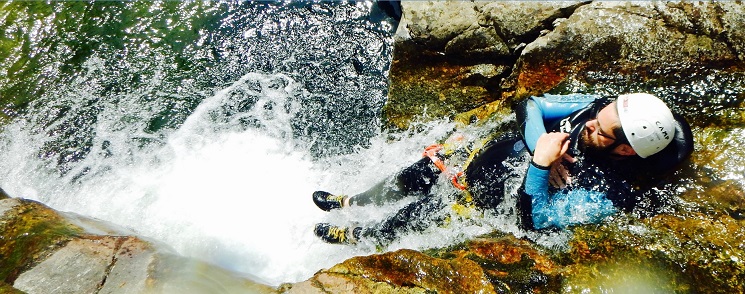 montage video canyoning