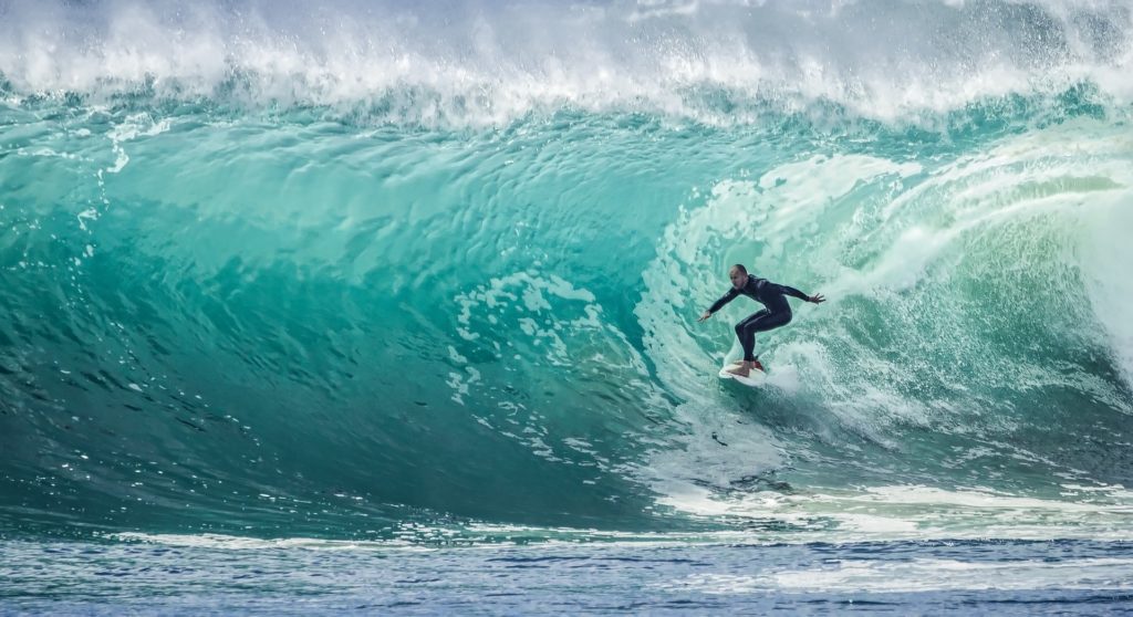les plus grosses vagues surfées
