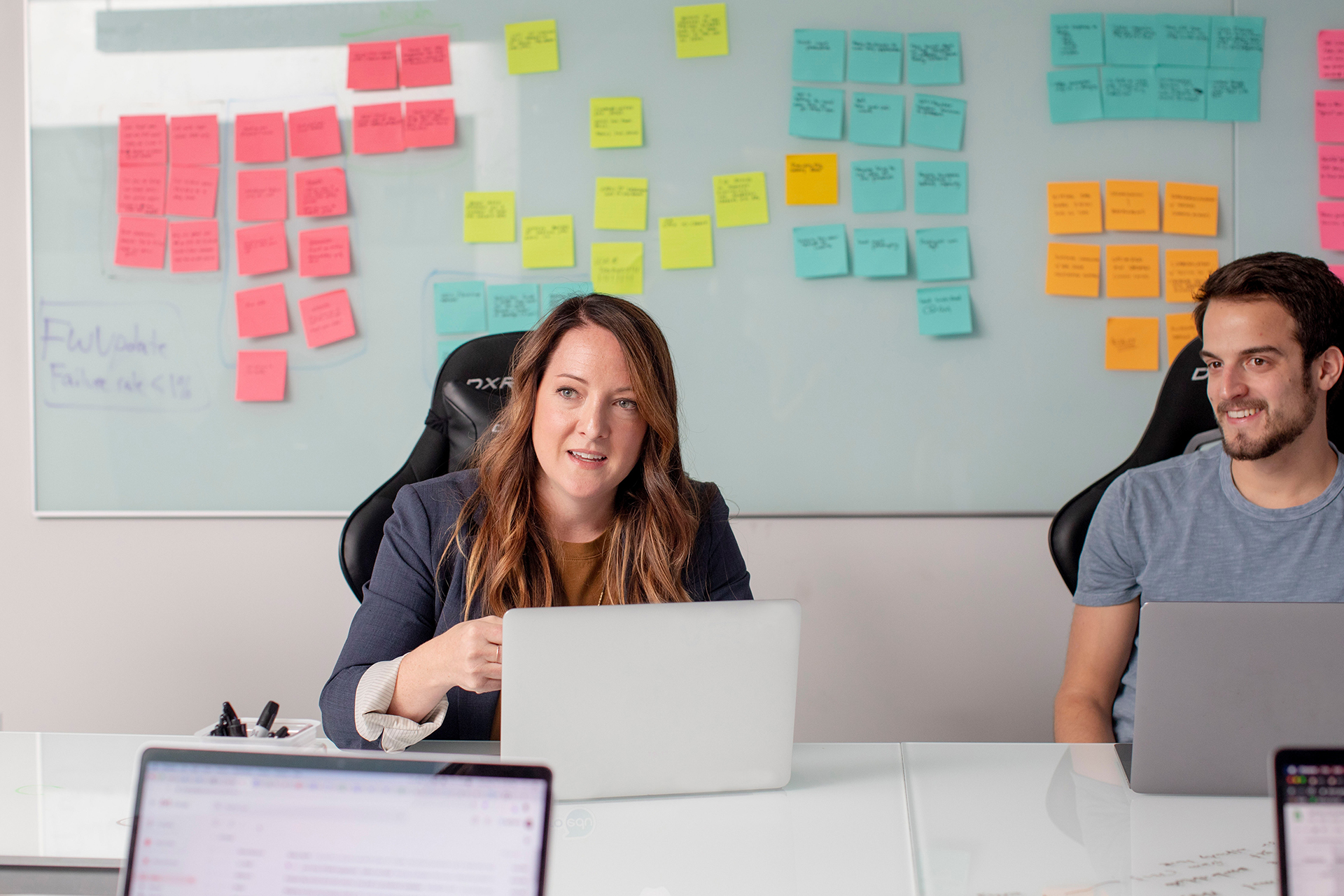 Comment faire une vidéo de présentation d'entreprise originale ? - Rushmix